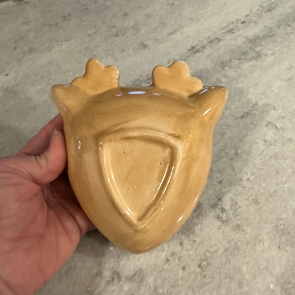 Reindeer Dish 🦌🎄 - Picture 4 of 6